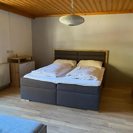 Residenz Am Erzbach 2a - 2b Apartmán *