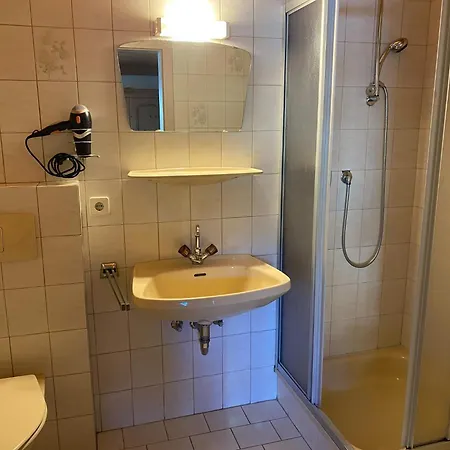 Residenz Am Erzbach 2a - 2b 菲霍芬